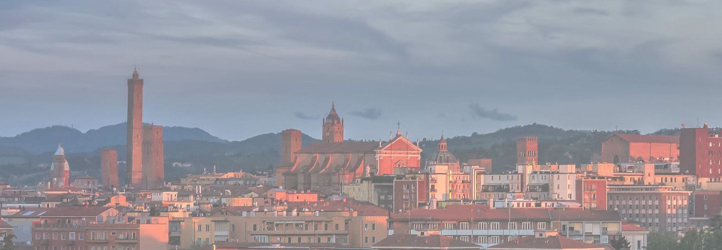 private jet from Paris to Bologna